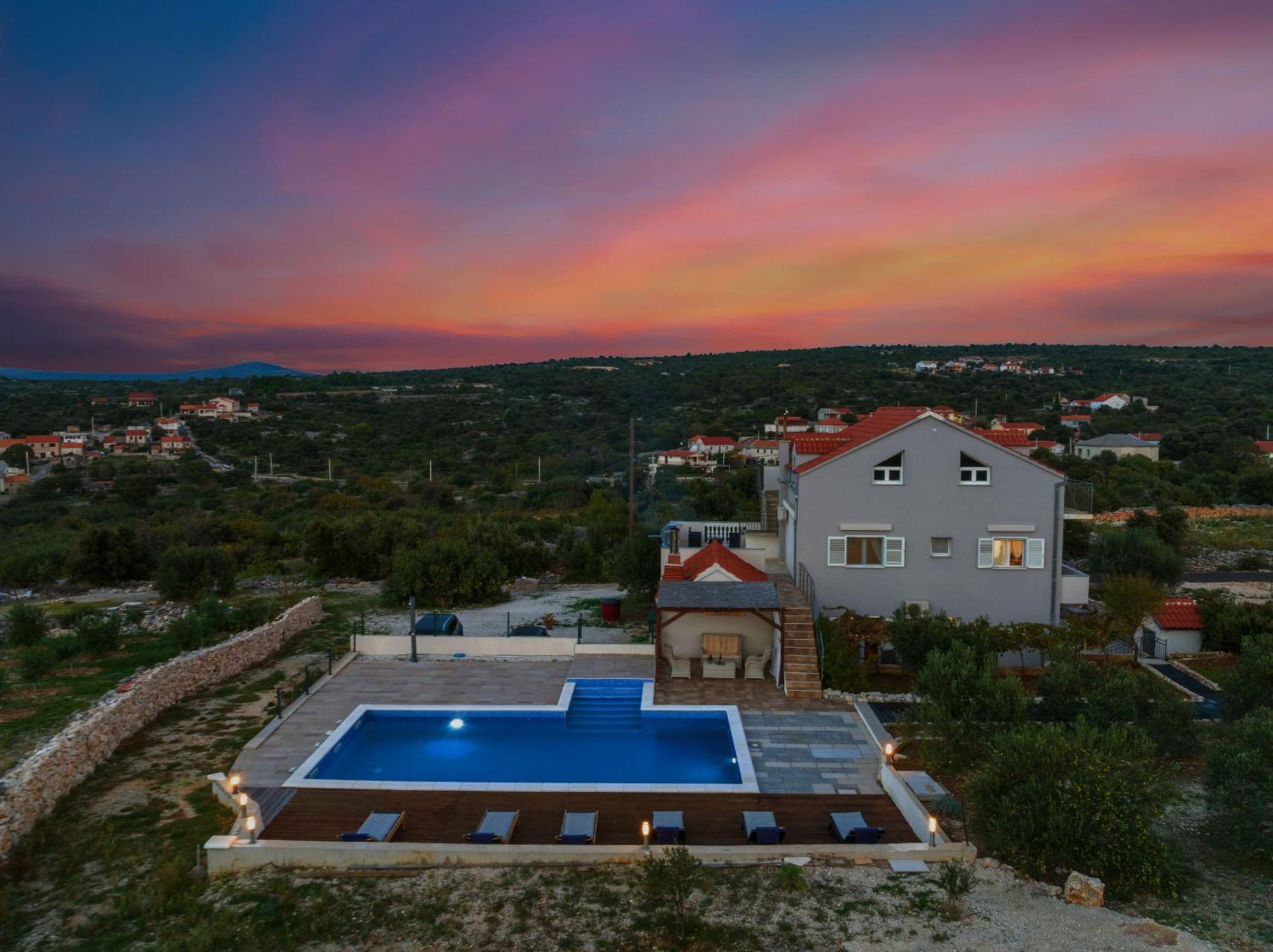 Villa Family House Sonja Sevid Exterior foto